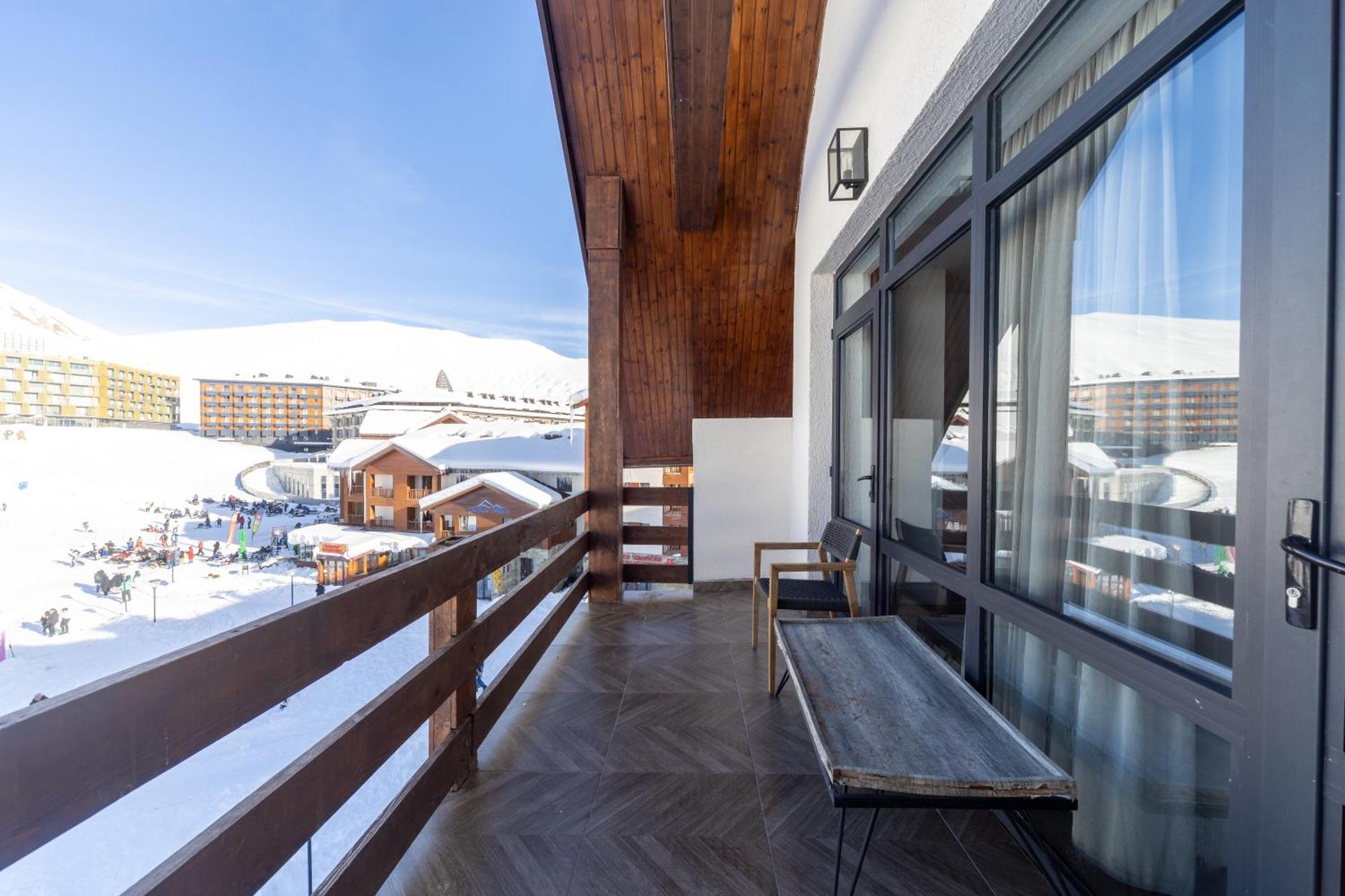 New Gudauri Voyage Apartments By Gondola Dış mekan fotoğraf